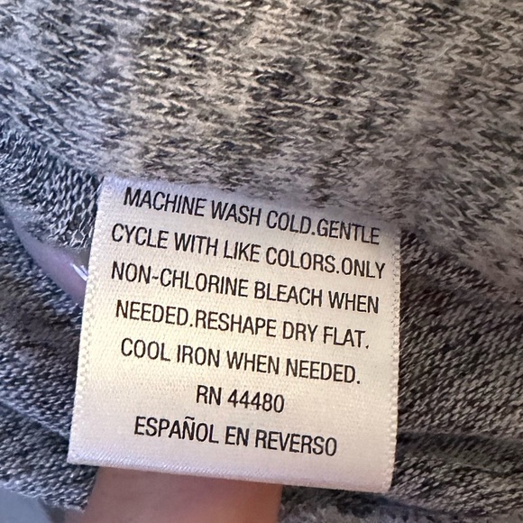 Bar lll Cardigan - Picture 3 of 5